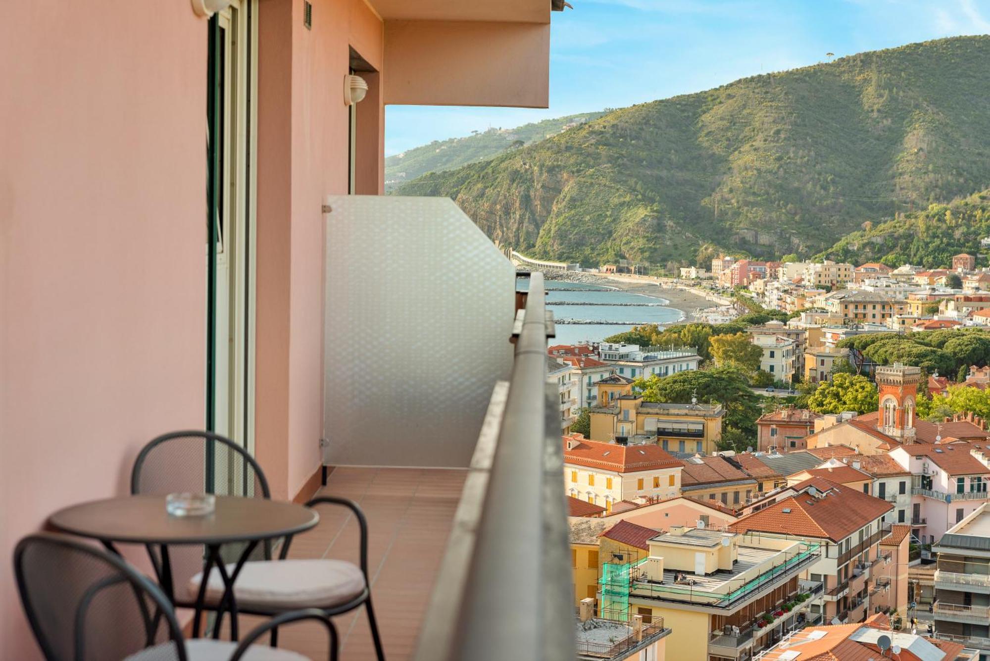 Vis A Vis Hotel Sestri Levante